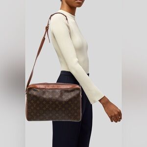 Louis Vuitton Monogram Brown Messenger Bag